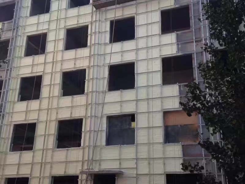 聚氨酯外墙保温工程